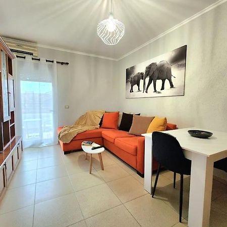 One Bd Flat Near Center With 24H Self Check In Apartamento Tirana Exterior foto