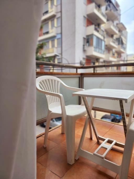 One Bd Flat Near Center With 24H Self Check In Apartamento Tirana Exterior foto